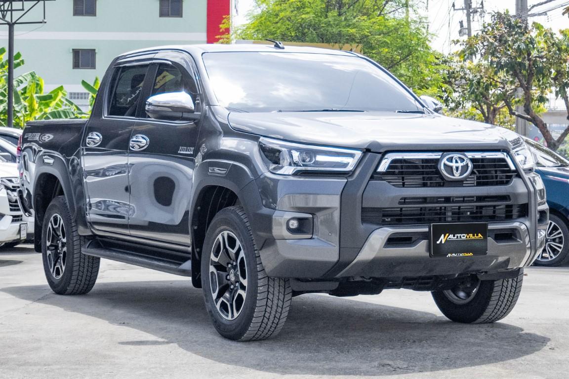 Toyota Hilux Revo Doublecab 2.4 Mid Prerunner M/T 2023 *RK2073*